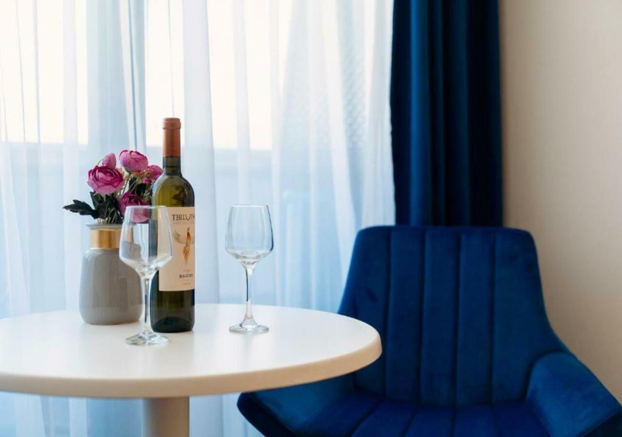 Aparthotel Orbi City Sea View 바투미 외부 사진